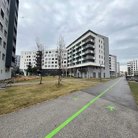 Modern In Nuppu Complex With Free Parking Bratislava