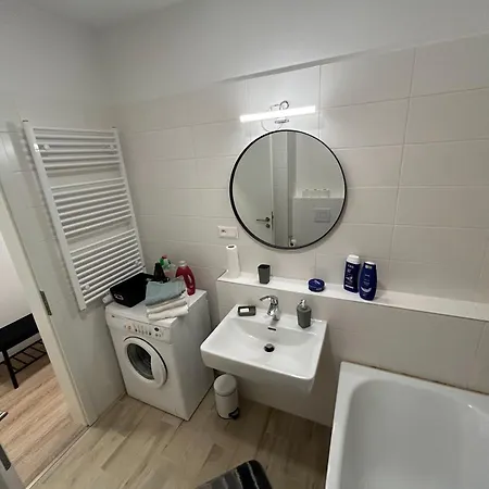 Modern In Nuppu Complex With Free Parking 브라티슬라바